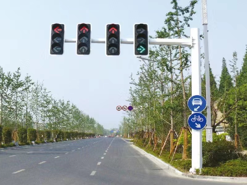 红绿灯杆